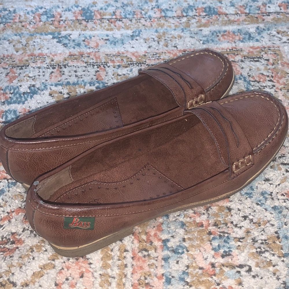 G.H bass and company women’s loafer flats